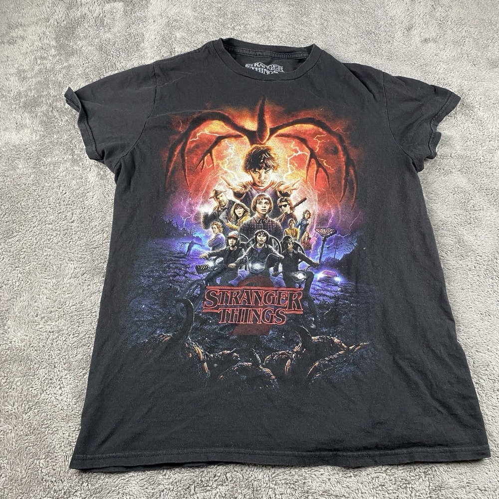 Stranger Things Season 2 Graphic T-Shirt Womens Small Gray